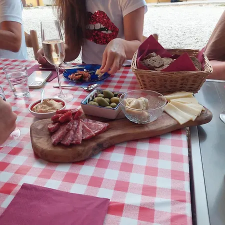 Gospodarstwo agroturystyczne Ferranti Abruzzo Montefino